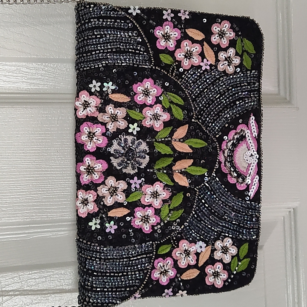 NWOT Clements Ribeiro Embroidered Sequence Handbag/Clutch
